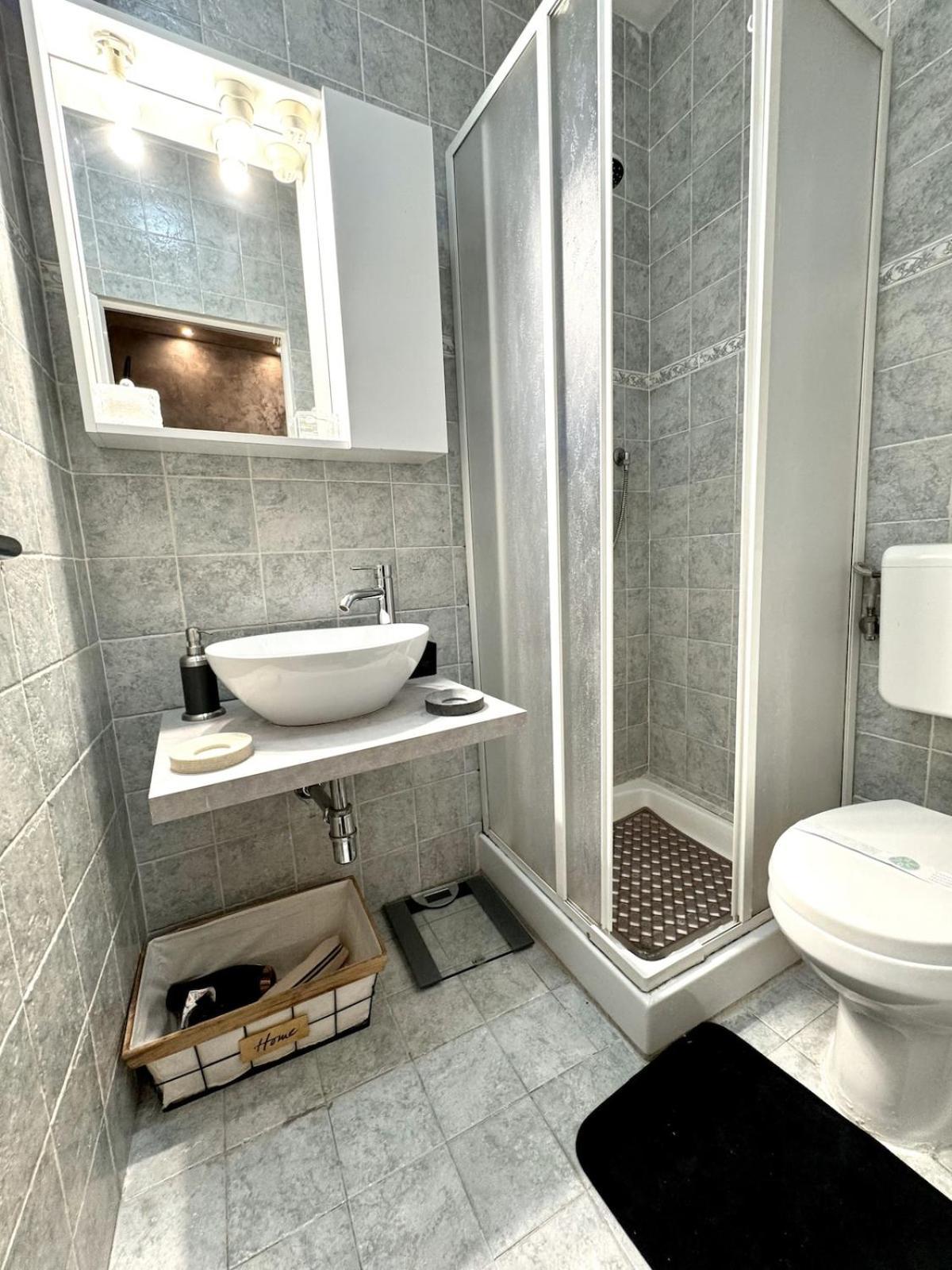 Apartamento Nest In 27 *